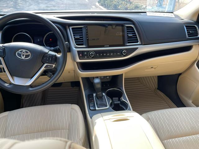 Toyota Highlander Модель 2018 года 2.0T 4WD Elite Edition 7 seat Country VI – фото 8