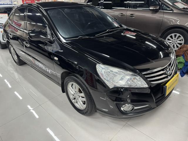 Hyundai Elantra 2015 1.6L Manual Comfort – фото 3