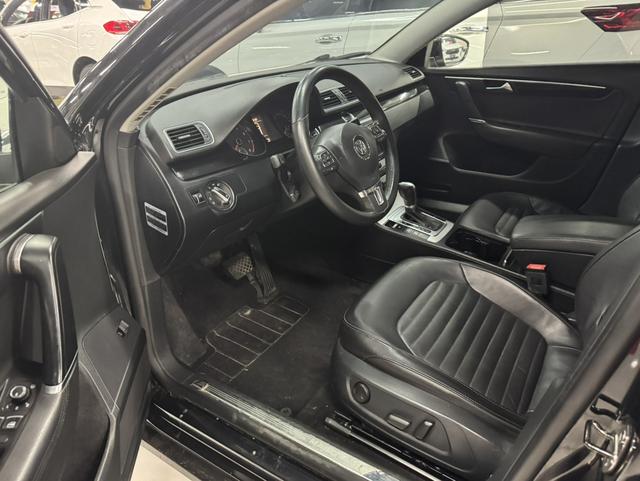 Volkswagen Magotan 2013 модификация 1.8TSI Com f ort – фото 7