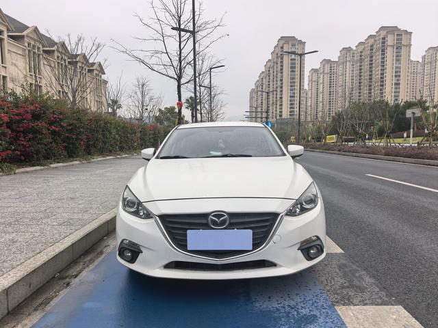 Mazda3 Axela 2016 модификация Тройная литиевая батарея кузов 1.5L Manual Luxury – фото 2