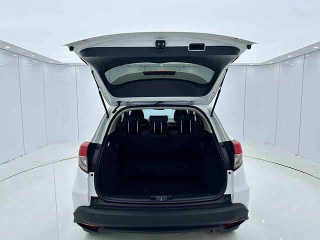 Honda Vezel 2020 1.5L CVT Pioneer – фото 11