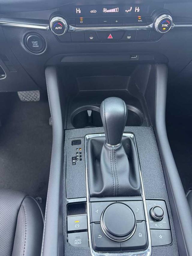 Mazda3 Axela 2021 2.0L Automatic Zhi Ya – фото 12