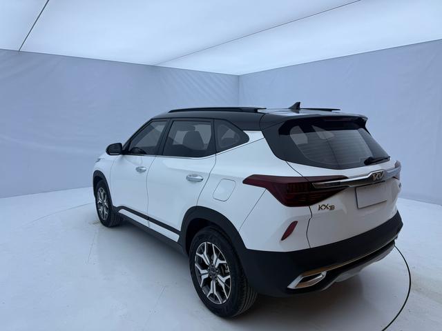 Kia Seltos 2021 1.5L CVT Trend Edition – фото 9