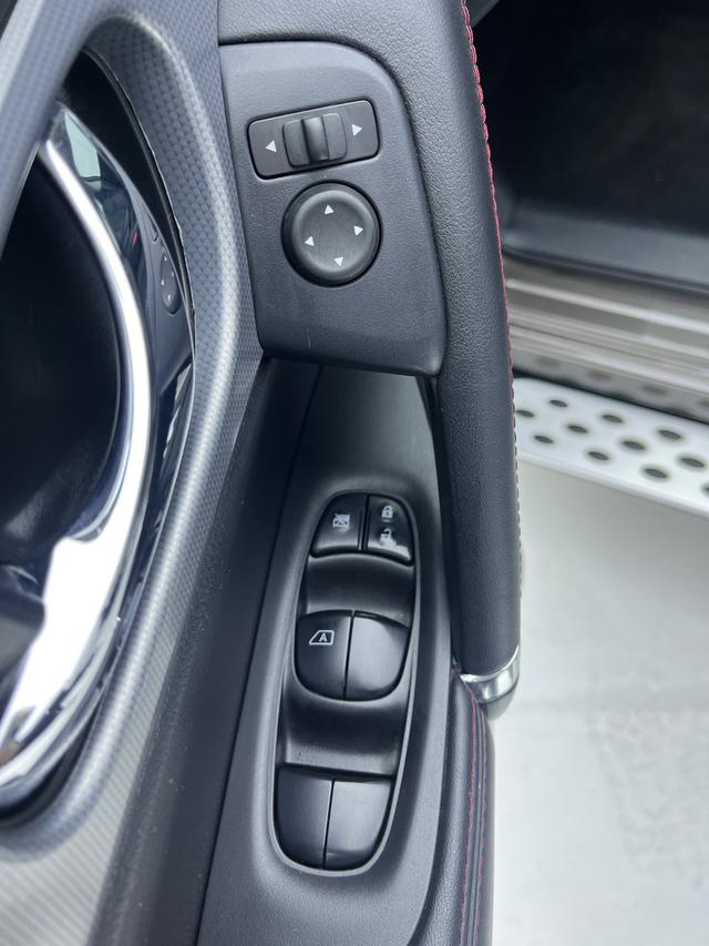 Nissan Qashqai 2021 2.0L XV Prem Luxury – фото 13