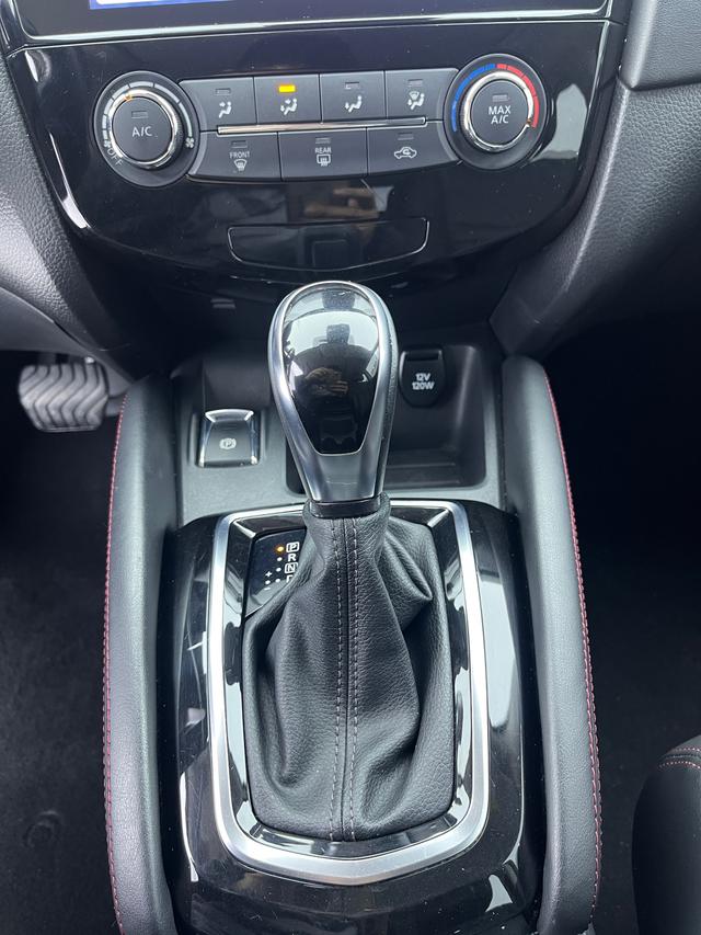Nissan Qashqai 2021 2.0L XV Prem Luxury – фото 20