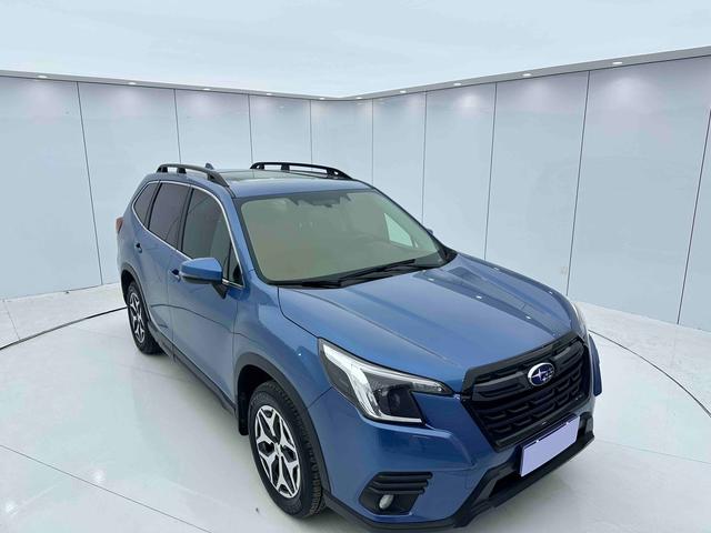 Subaru Forester 2022 2.0i AWD Luxury – фото 3