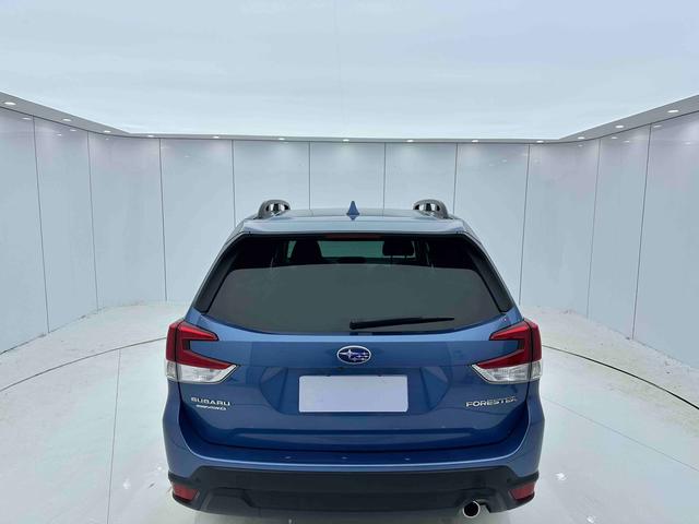 Subaru Forester 2022 2.0i AWD Luxury – фото 5
