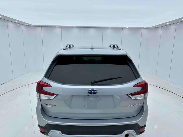 Subaru Forester 2022 2.0i AWD Flagship EyeSight – фото 5