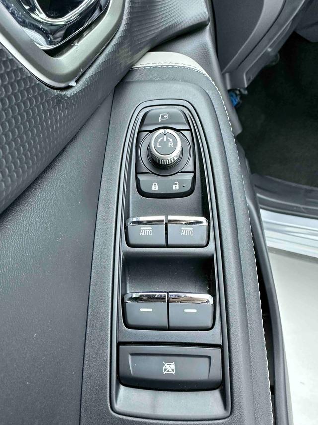 Subaru Forester 2022 2.0i AWD Flagship EyeSight – фото 7