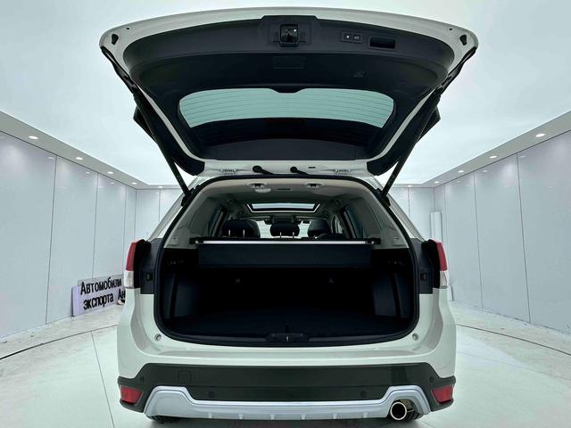 Subaru Forester 2022 2.0i AWD Flagship EyeSight – фото 7