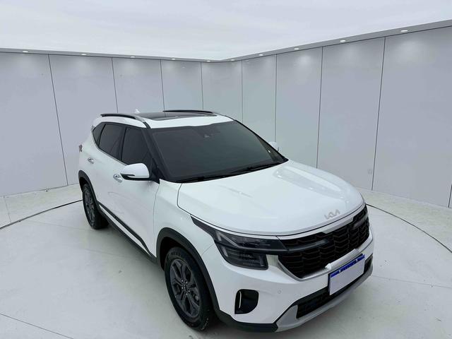 Kia Seltos Раздел 2023 1.5L IVT Deluxe Edition – фото 3