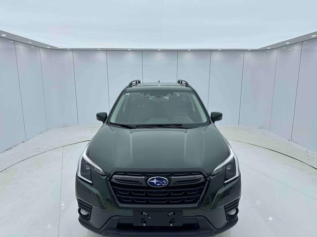 Subaru Forester 2022 2.0i AWD Luxury – фото 2