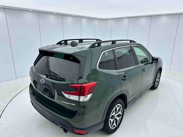 Subaru Forester 2022 2.0i AWD Luxury – фото 4