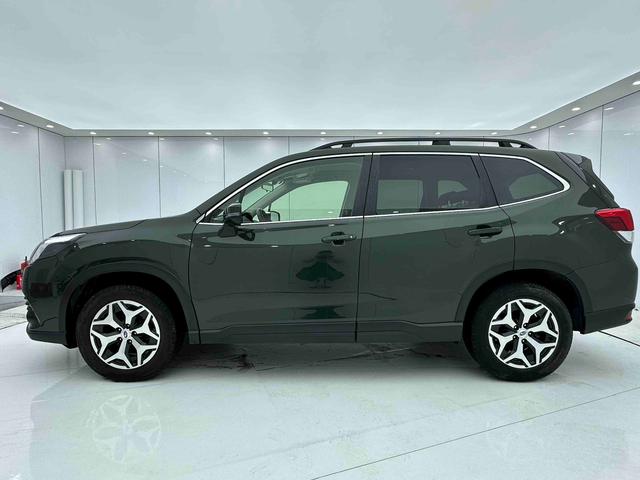 Subaru Forester 2022 2.0i AWD Luxury – фото 22