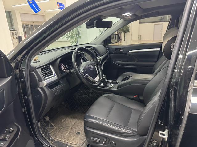 Toyota Highlander 2021 2.0T AWD Luxury 7-seat – фото 8