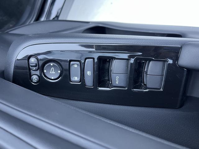 Honda Vezel 2023 1.5L CVT Elite – фото 22