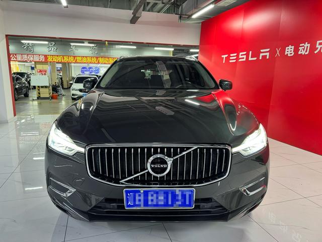 Volvo XC60 2021 T5 AWD Intelligent Refined Luxury – фото 2