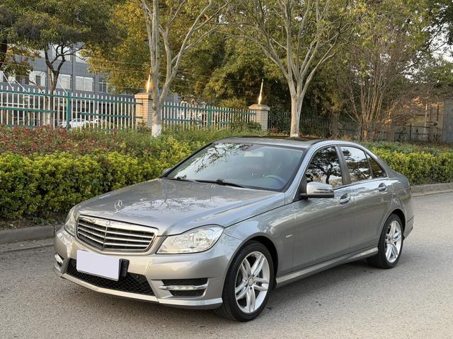 Mercedes-Benz C-Class 2013 C 180 CGI Classic – фото 1
