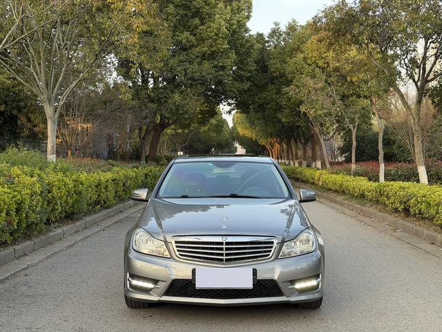 Mercedes-Benz C-Class 2013 C 180 CGI Classic – фото 2