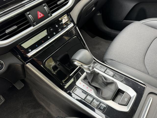 Kia K3 Модель 2021 года 1.5L IVT Fashion Edition – фото 11