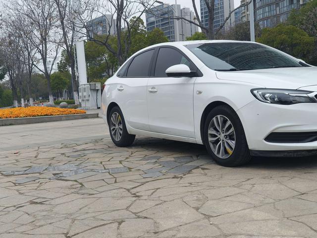 Buick Excelle 2021 Facelift 1.3T Automatic Mild Hybrid Progress – фото 3