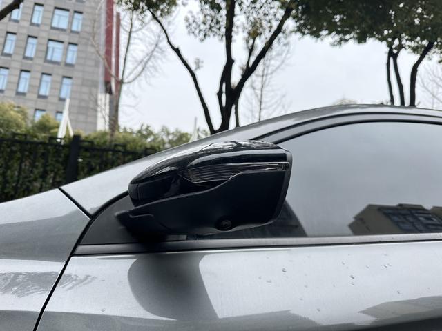 Geely Binrui 2022 Binrui COOL 1.5T DCT Lightning – фото 8