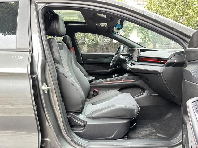 Geely Binrui 2022 Binrui COOL 1.5T DCT Lightning – фото 9