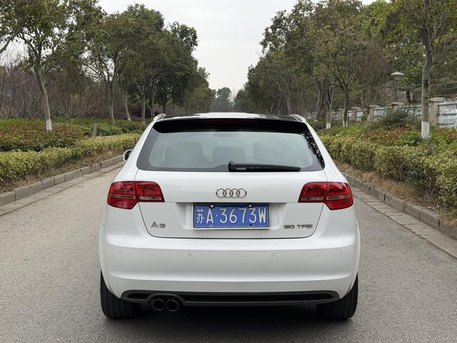 Audi A3 import 2013 модификация Sportback 30 TFSI Com f ort – фото 11