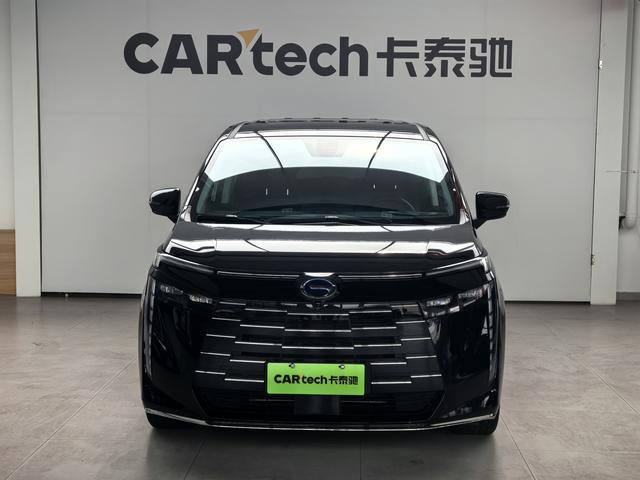 GAC Trumpchi E8 PHEV 2025 модификация 2.0ATK 150km PRO+ – фото 2