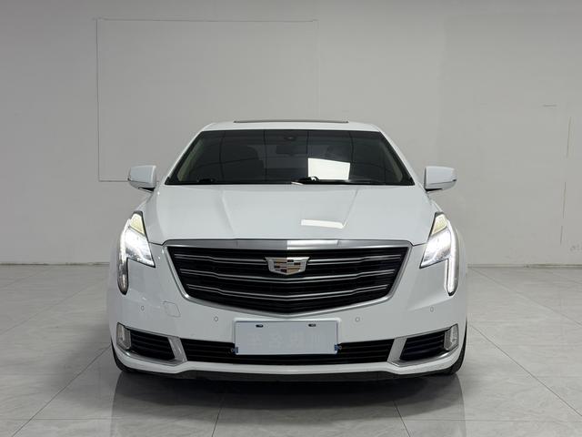 Cadillac XTS 2018 28T Elite – фото 2