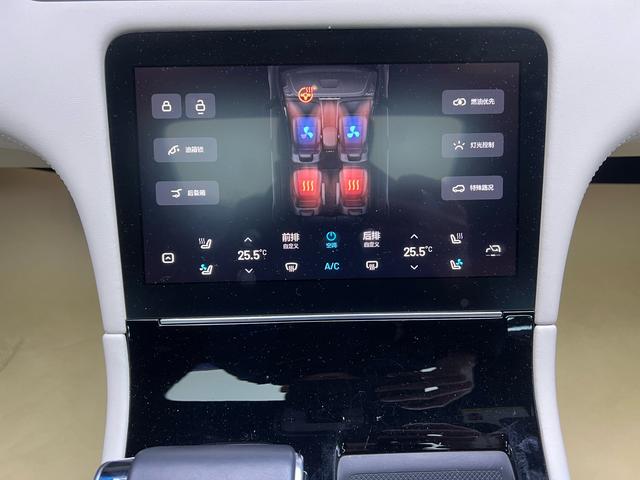 Li Auto ONE 2021 Range Extender 6-Seat – фото 20