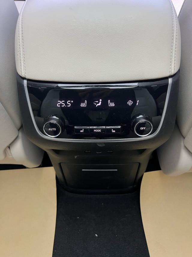 Li Auto ONE 2021 Range Extender 6-Seat – фото 26