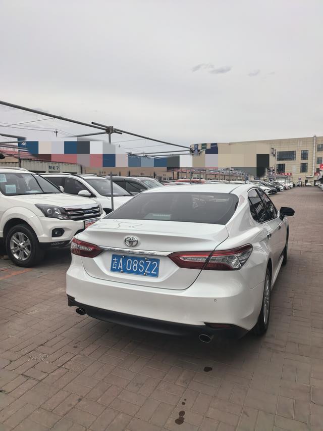 Toyota Camry 2018 2.0G Luxury – фото 4