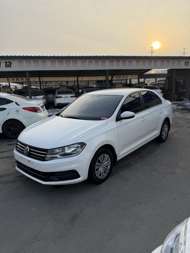 Volkswagen Santana 2021 1.5L Manual Style Edition – фото 1