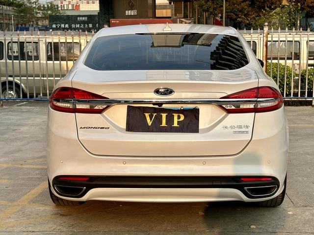 Ford Mondeo Модель 2018 года EcoBoost 200 Luxury – фото 8