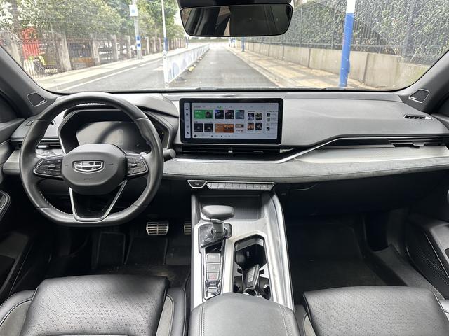 Geely StarRui 2023 2.0T Zhi Ci Qing Lü Edition – фото 12