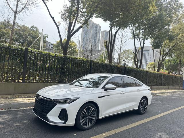 Chery Arrizo 8 2023 High Energy Edition 2.0T DCT Imperial – фото 1
