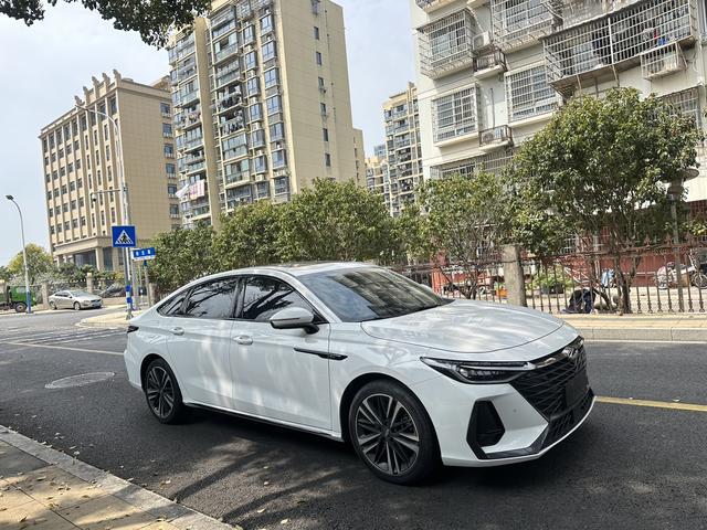 Chery Arrizo 8 2023 High Energy Edition 2.0T DCT Imperial – фото 3