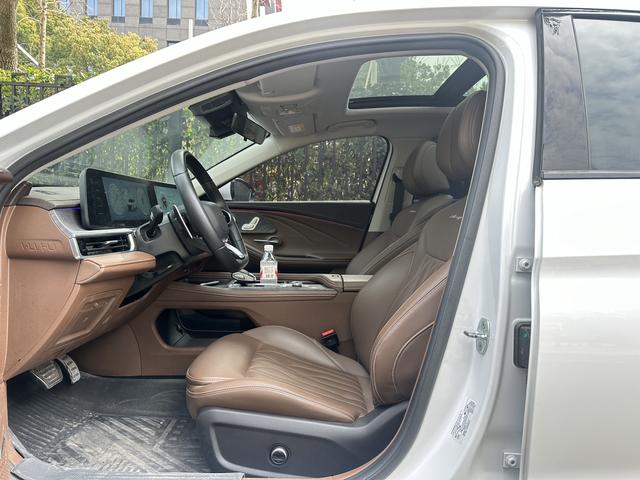 Chery Arrizo 8 2023 High Energy Edition 2.0T DCT Imperial – фото 9