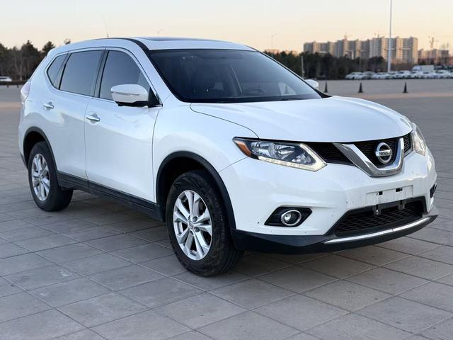 Nissan X-Trail 2014 2.0L CVT Comfort 2WD – фото 2