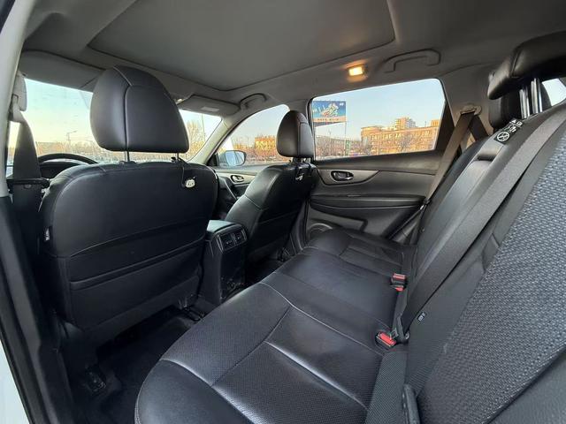 Nissan X-Trail 2014 2.0L CVT Comfort 2WD – фото 6