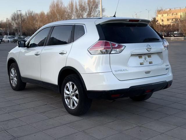 Nissan X-Trail 2014 2.0L CVT Comfort 2WD – фото 9