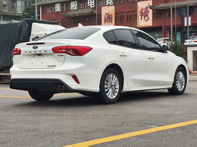Ford Focus Модель 2020 года Тройная литиевая батарея кузов EcoBoost 180 автоматическое Trendy – фото 13