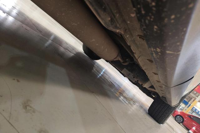 Toyota RAV4 2019 2.0L CVT 2WD Pioneer China V I – фото 7