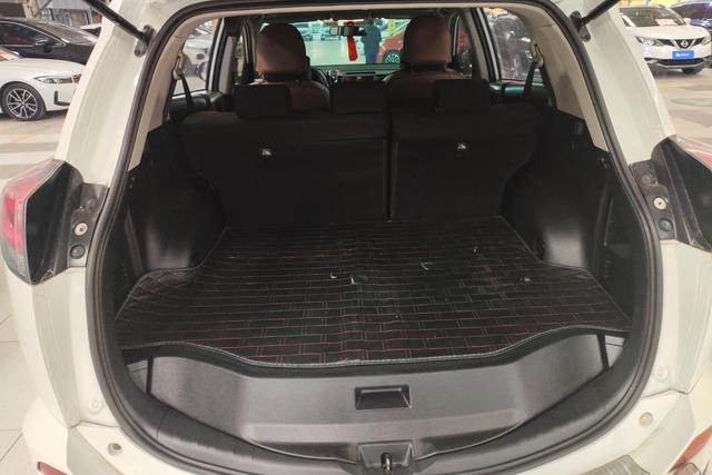 Toyota RAV4 2019 2.0L CVT 2WD Pioneer China V I – фото 11