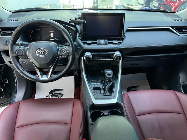 Toyota RAV4 Модель 2022 года Hybrid 2.5L CVT 2WD Elite Edition – фото 5