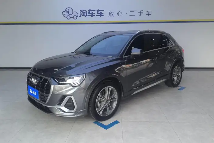 AUDI Q3 2022 Model 40 TFSI Fashion Dynamic Model