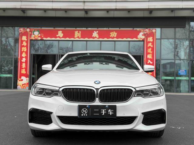 BMW 5 Series Модель 2020 года 530Li Exclusive M Sports Set – фото 2