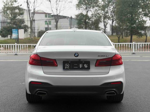BMW 5 Series Модель 2020 года 530Li Exclusive M Sports Set – фото 5