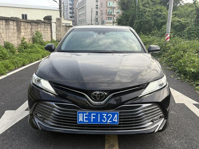 Toyota Camry 2019 2.0G Luxury China VI – фото 2